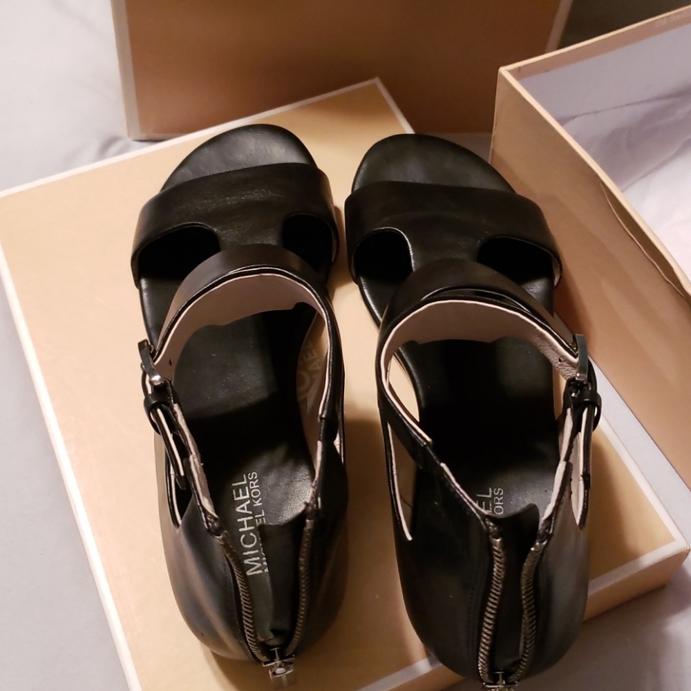 Michael kors sandals